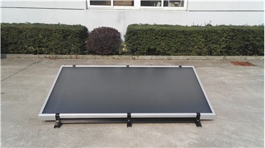 Пластинчатый солнечный коллектор